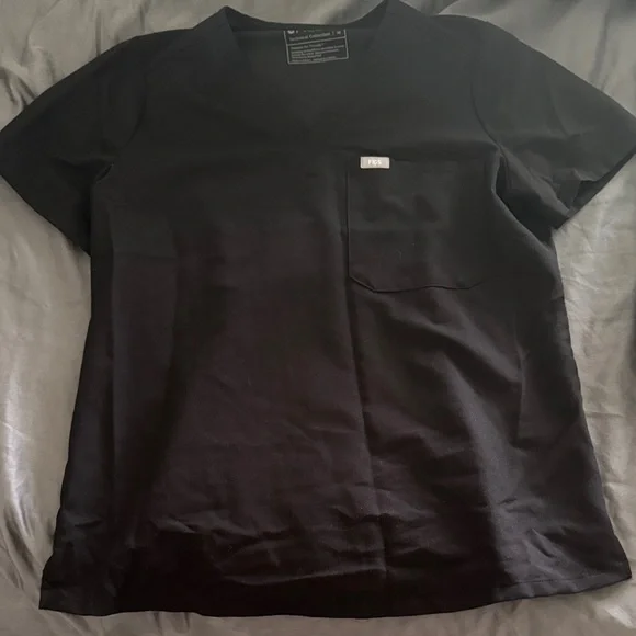 Figs Womens Scrubs Set - Black Size Medium - Joggers and Short Sleeve Top - Picture 3 of 8